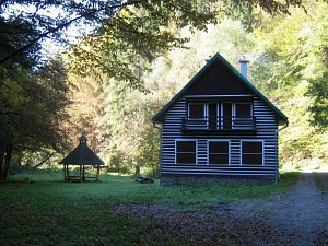 Domek Lopušiny [Powiększ - nowe okno]