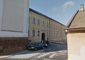 Turystyczny dom noclegowy miasta [Powiększ - nowe okno]